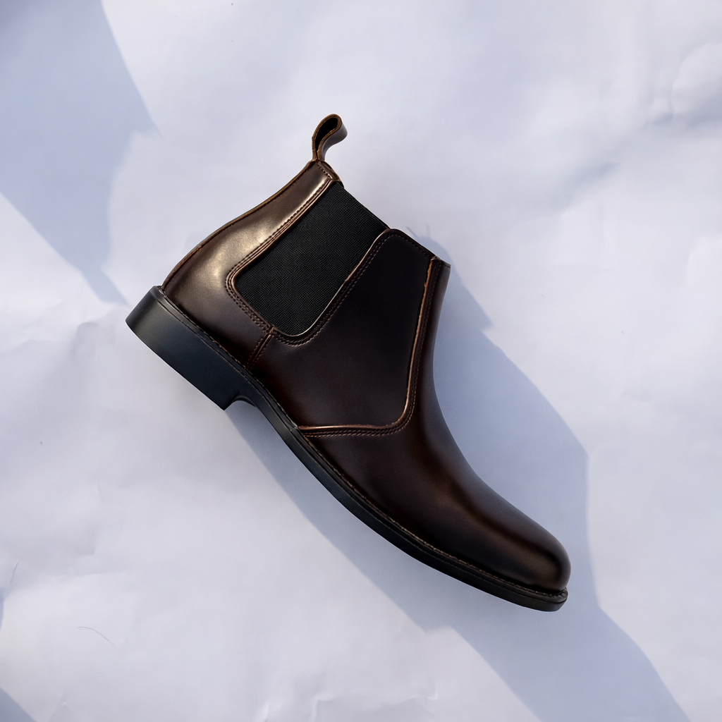 Classic Chelsea Boots - Brown