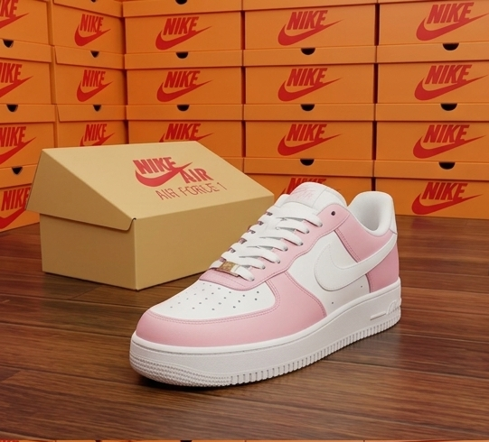 Nike Air Force 1 Pink